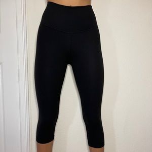 Lululemon yoga pants